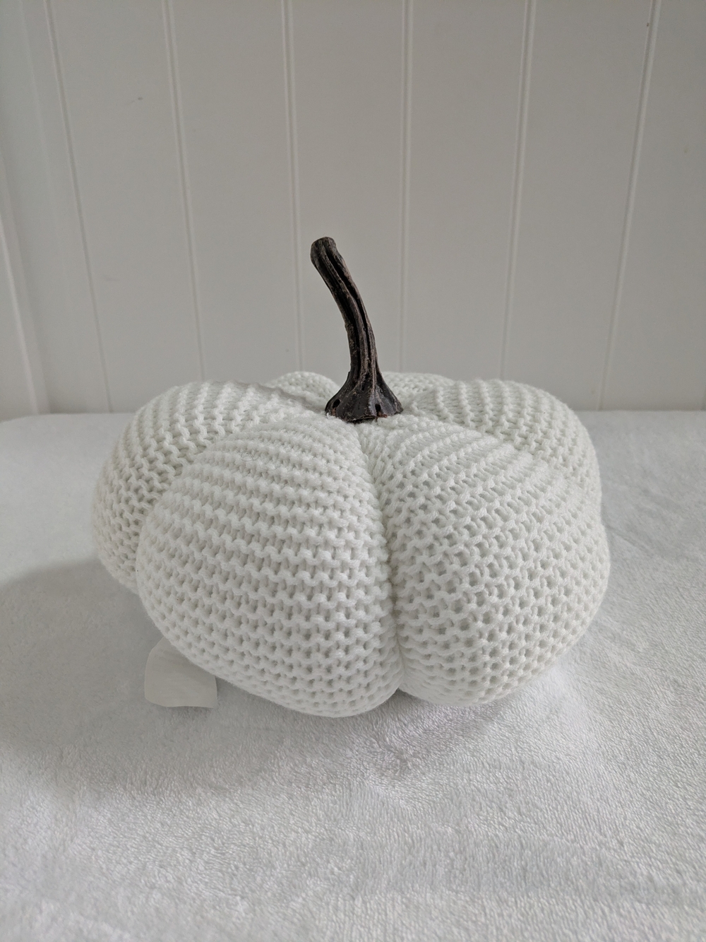 NWOT Plush Knit White Decorative Pumpkin with Brown Stem